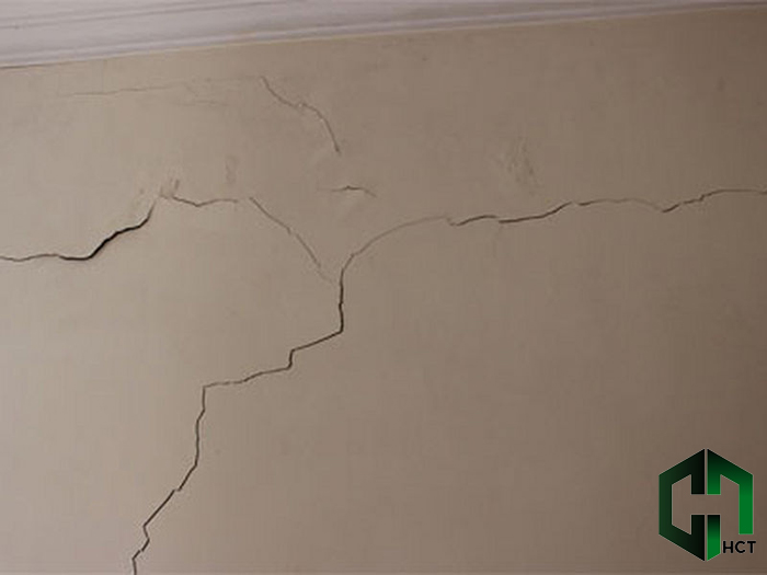 Nguyên nhân và cách khắc phục tường nhà bị nứt hiệu quả nhất